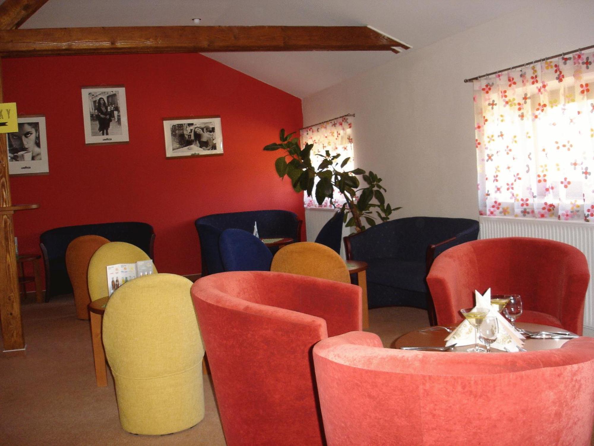 Red Deer Hotel 布雷兹诺 外观 照片